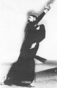 Lia Robatto no espetáculo “O Barroco”. Foto: Silvio Robatto.